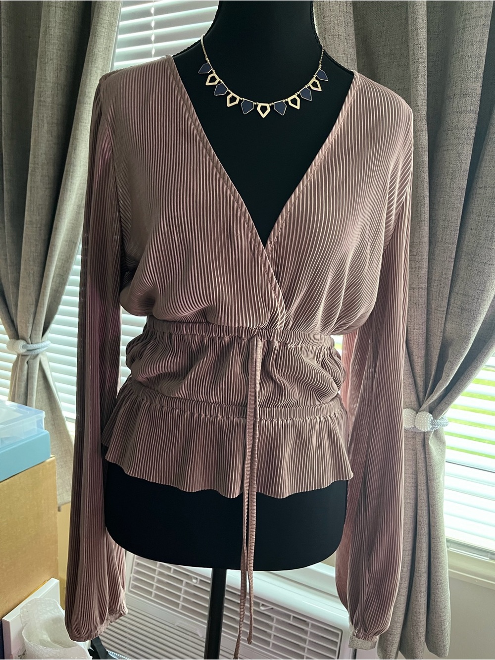 ZARA Mauve Plissé Pleated Long Sleeve Wrap Peplum Blouse - Size M